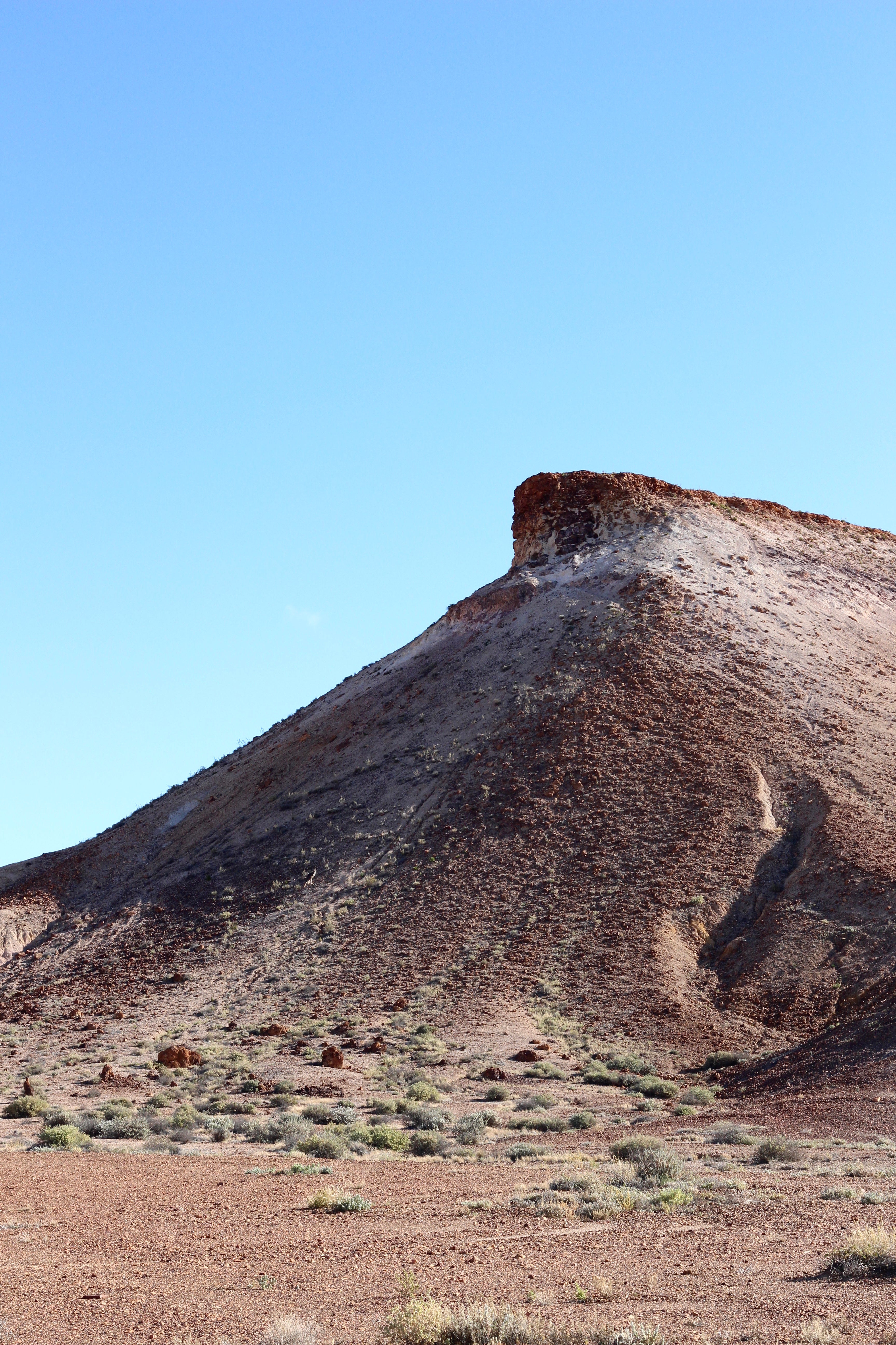 The beautiful desert landscapes surrounding Coober Pedy in South Australia.